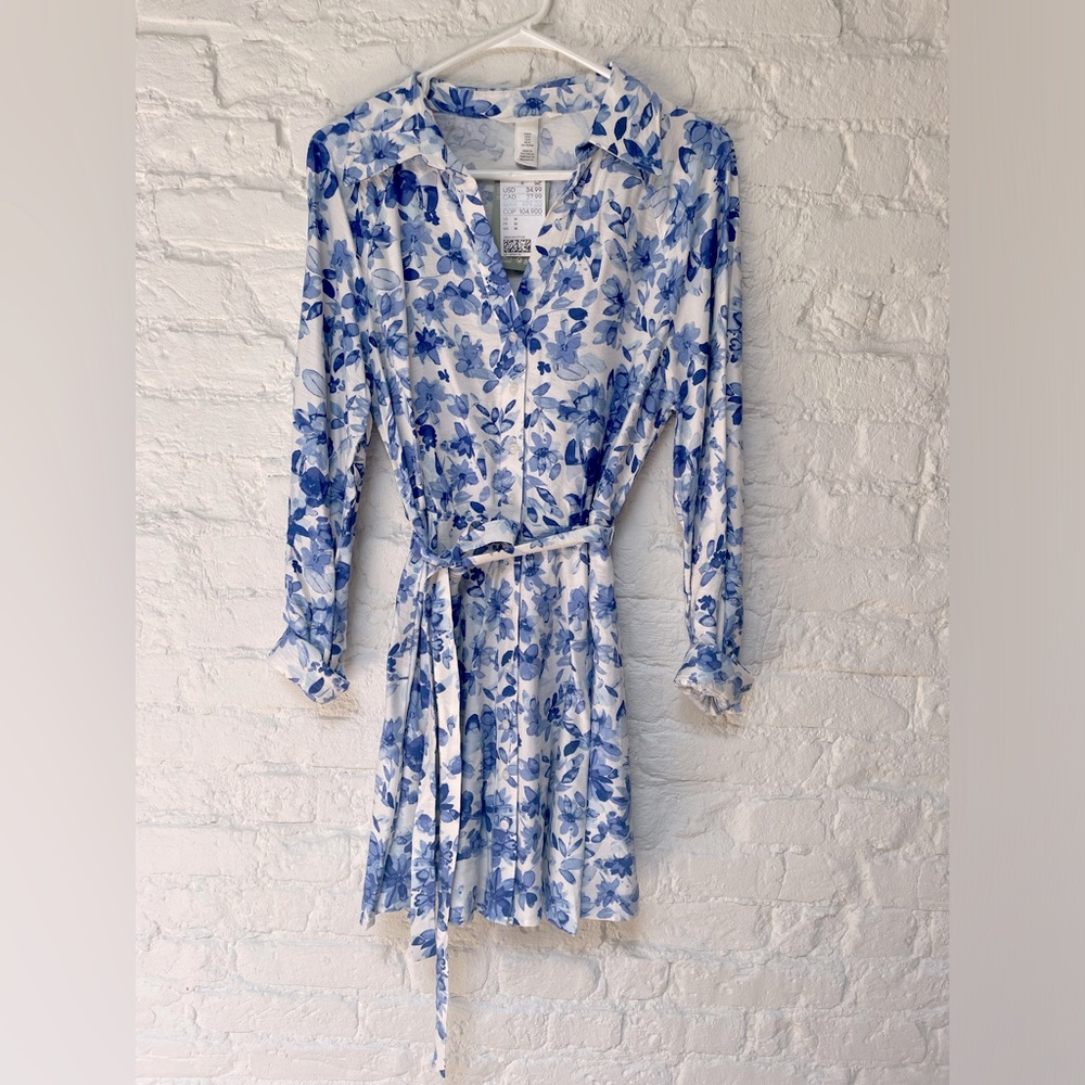 H&M blue floral shirt dress with belt